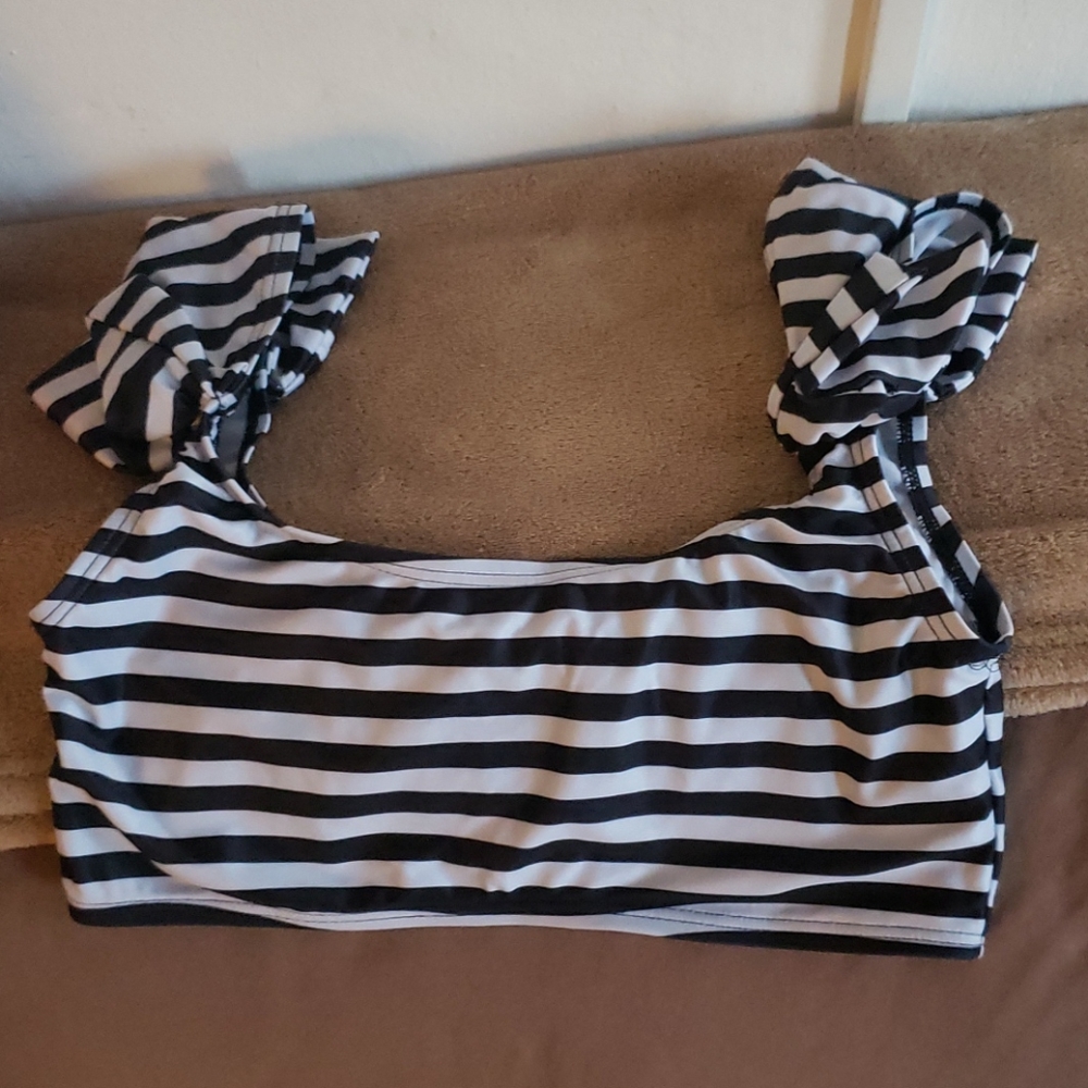 Swimming top